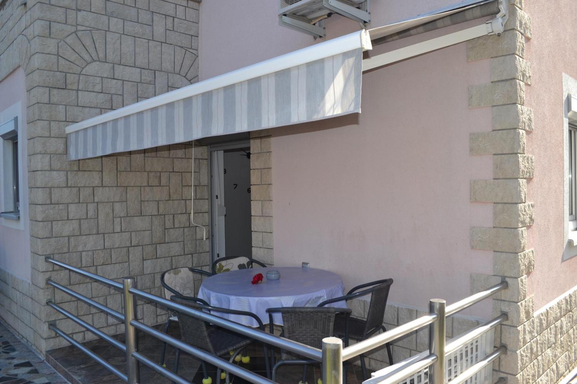 Villa Baldi -Apartmani Danny Tar-Vabriga エクステリア 写真